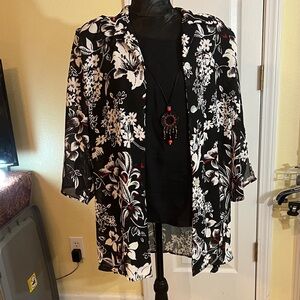 Dress Barn Black and White Floral Blouse